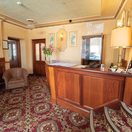 Littlebury Hotel Bicester Buitenkant foto