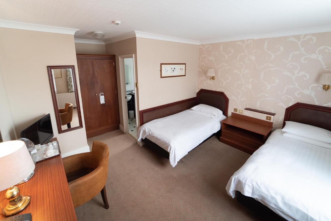 Littlebury Hotel Bicester Buitenkant foto
